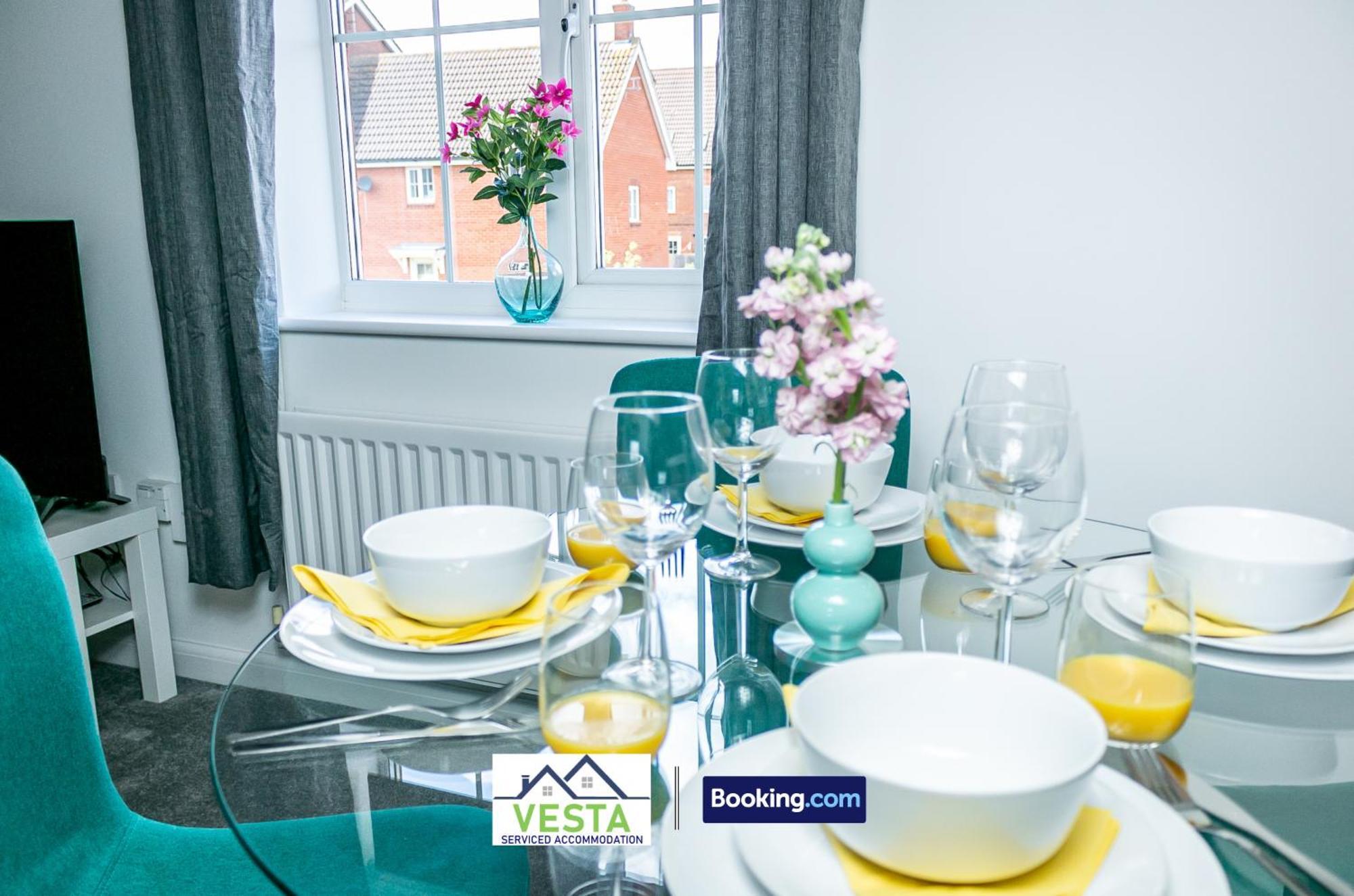 Three Bedroom Apartment By Vesta Serviced Accommodation & Short Lets Hatfield With Free Parking 外观 照片